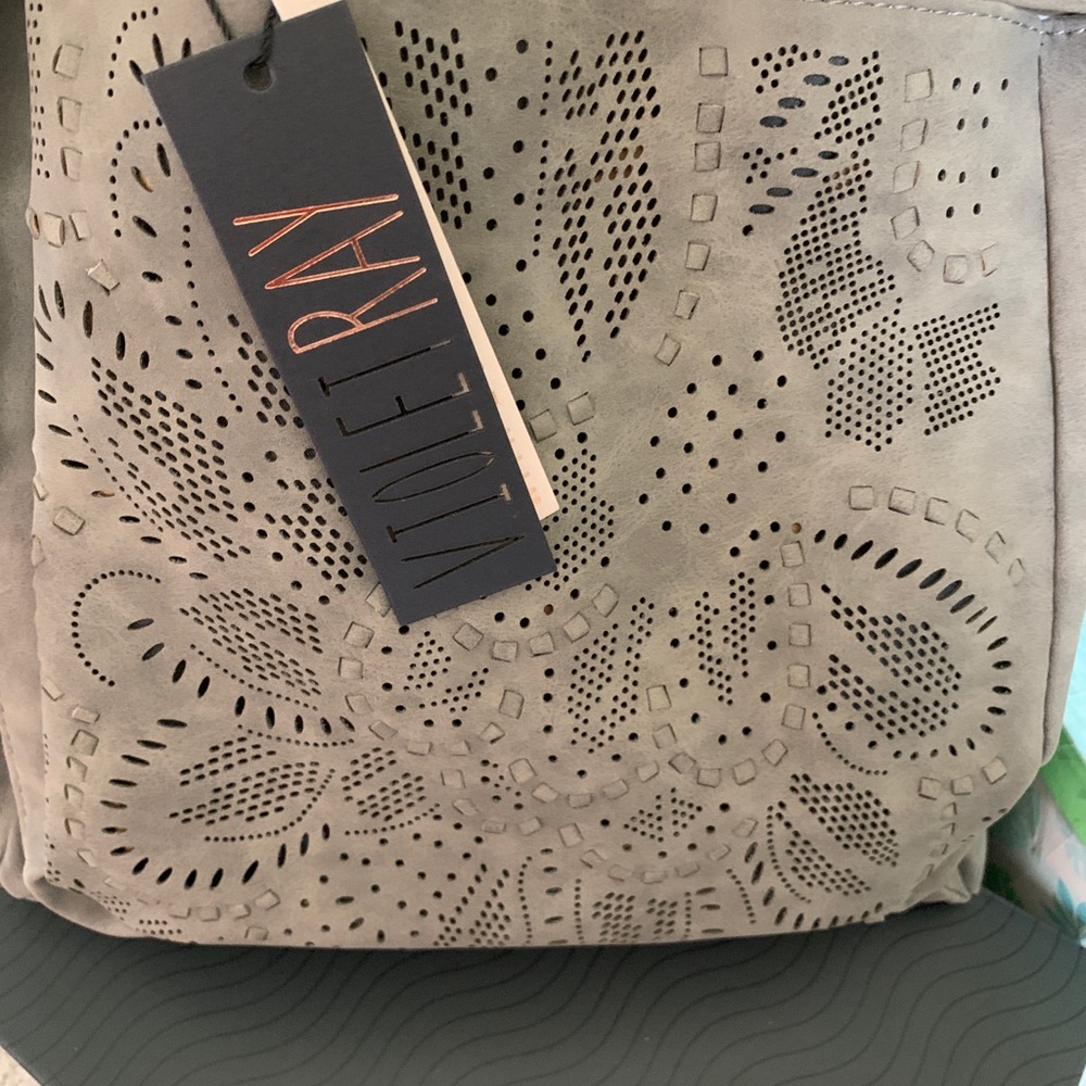 Handbag - Picture 6 of 10